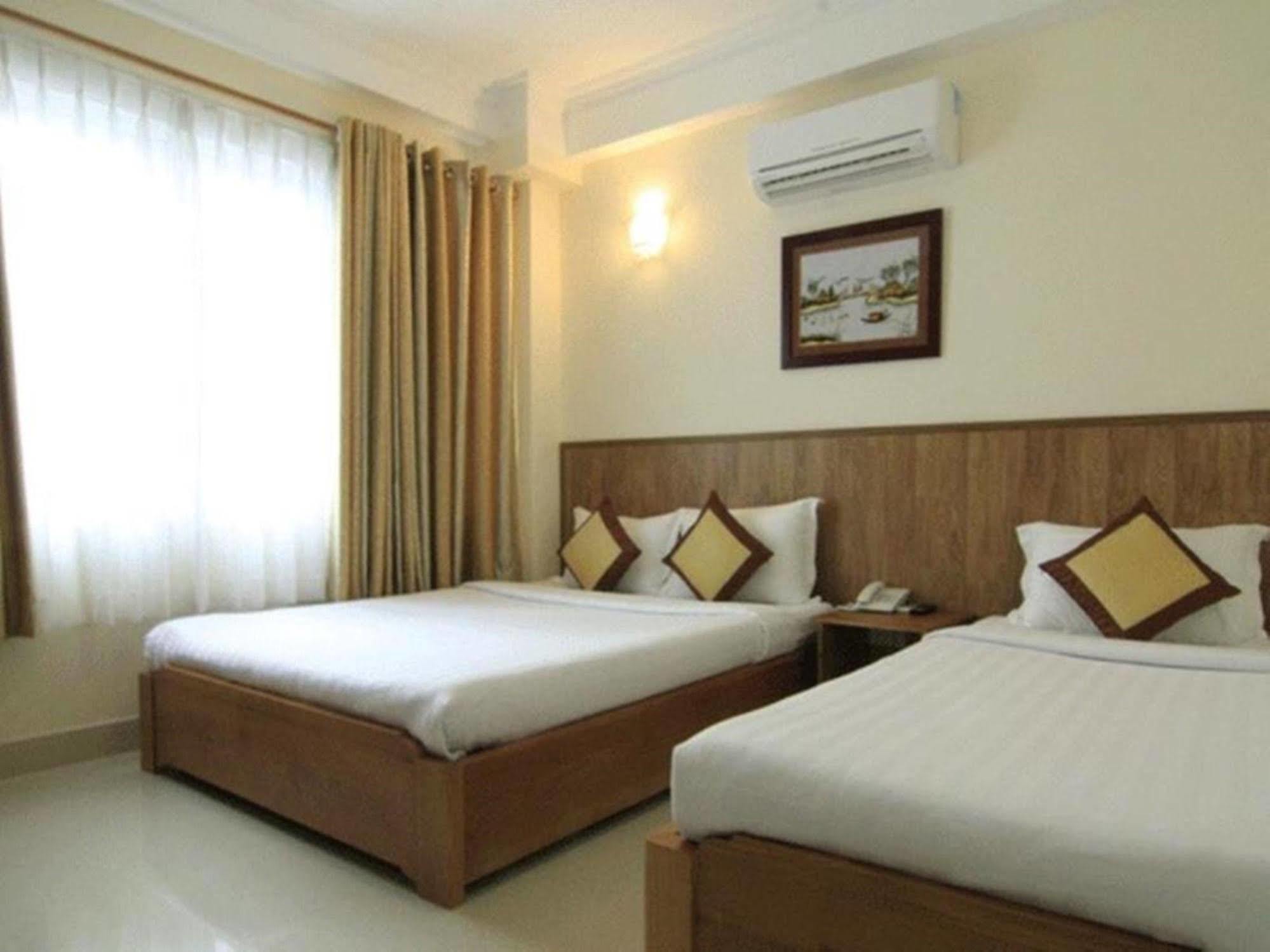 Phan Anh Hotel - Bui Vien Walking Street مدينة هوشي منه المظهر الخارجي الصورة