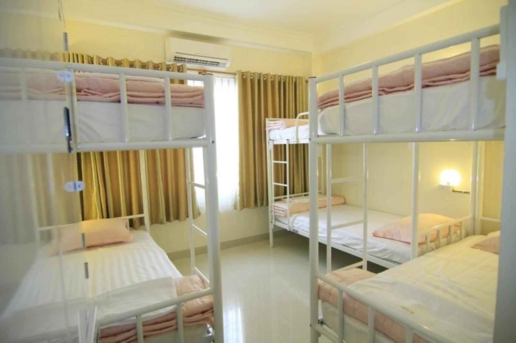 Phan Anh Hotel - Bui Vien Walking Street مدينة هوشي منه المظهر الخارجي الصورة